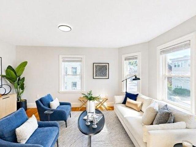 condo with 3 bedroom, Boston MA ES105475501