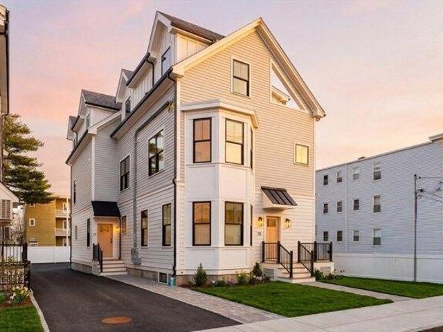 condo with 3 bedroom, Boston MA ES105552008