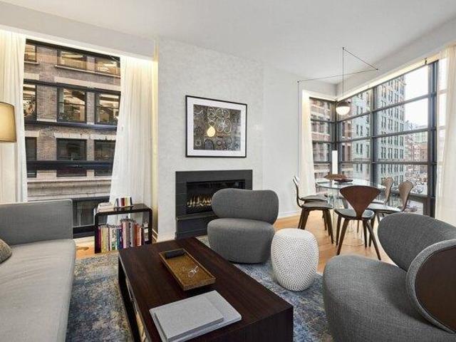 condo with 3 bedroom, Boston MA ES105577517