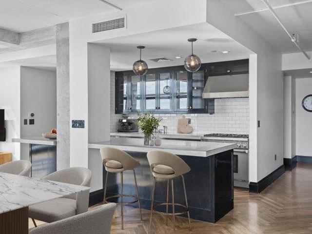 condo with 3 bedroom, Boston MA ES105587522