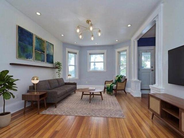 condo with 3 bedroom, Boston MA ES105613092