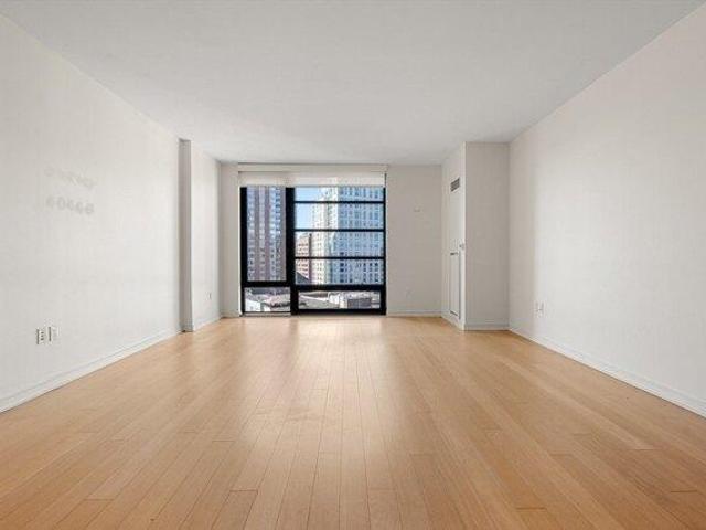 condo with 3 bedroom, Boston MA ES105365391