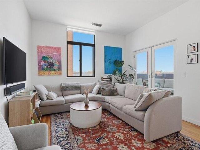 condo with 3 bedroom, Boston MA ES105383994