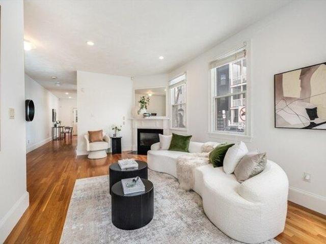 condo with 3 bedroom, Boston MA ES105386969