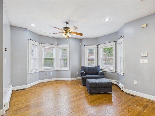 condo with 3 bedroom, Boston MA ES106011930