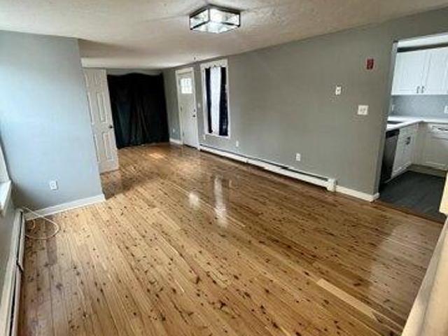 condo with 3 bedroom, Blackstone MA ES105693150