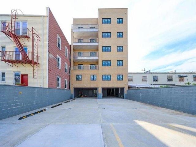 condo with 3 bedroom, Brooklyn NY ES104902184