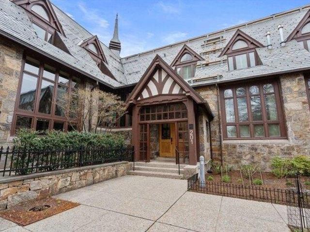 condo with 3 bedroom, Brookline MA ES104263234