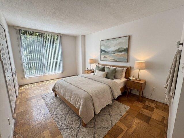 condo with 3 bedroom, Brookline MA ES105402810