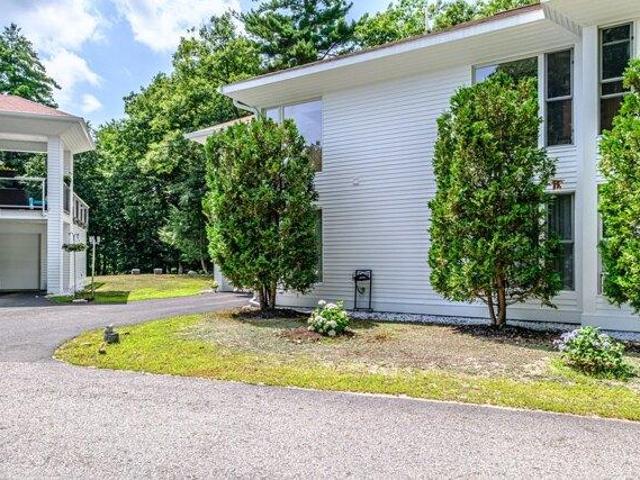 condo with 3 bedroom, Bridgton ME ES105229171