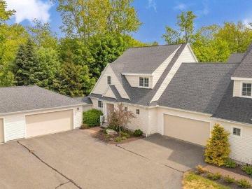 condo with 3 bedroom, Brunswick ME ES103435644