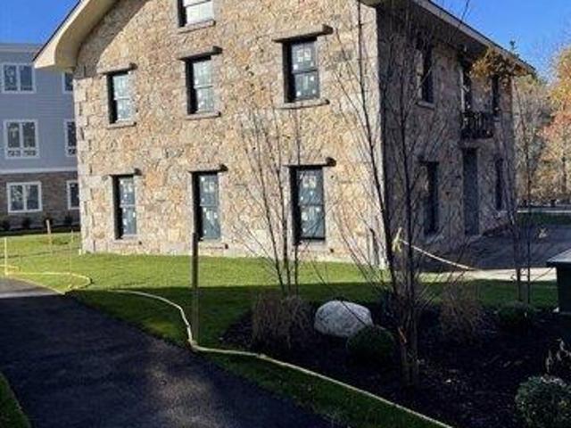 condo with 3 bedroom, Burlington MA ES105535863