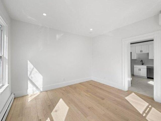 condo with 3 bedroom, Cambridge MA ES105415052