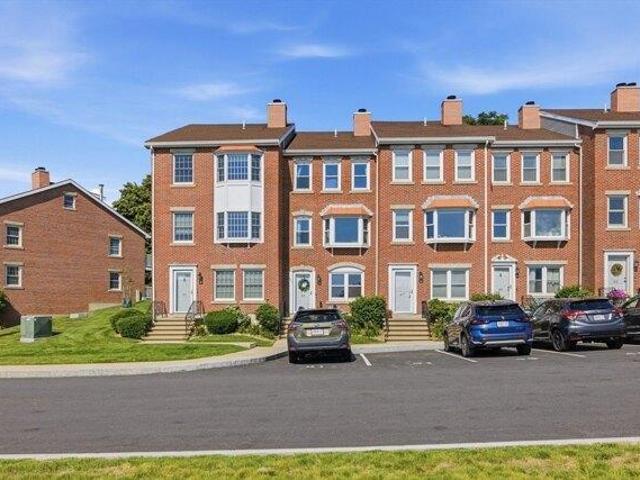 condo with 3 bedroom, Chelsea MA ES105399943