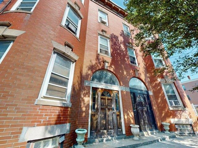 condo with 3 bedroom, Chelsea MA ES105403644