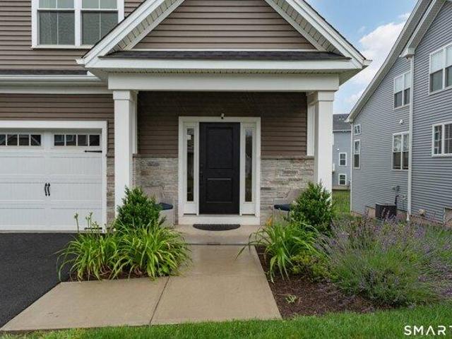 condo with 3 bedroom, Cheshire CT ES105318665