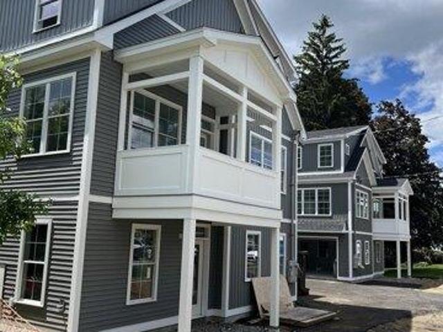 condo with 3 bedroom, Dover NH ES103436271