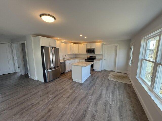 condo with 3 bedroom, Ellsworth ME ES106102034