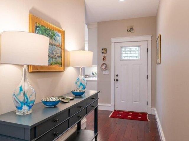 condo with 3 bedroom, Falmouth ME ES105652421