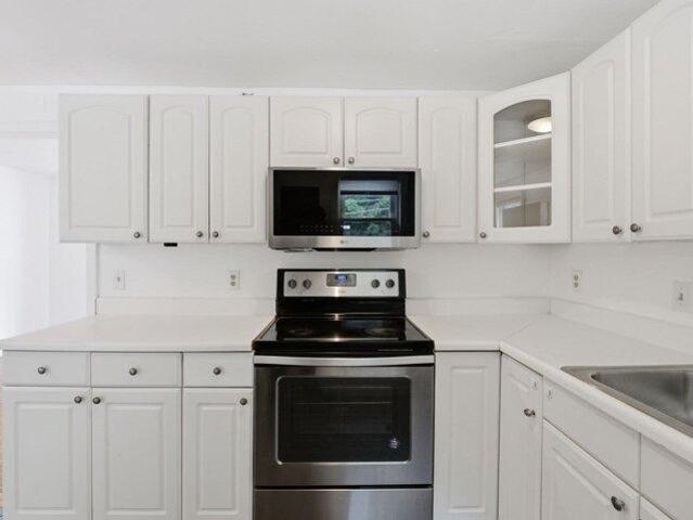 condo with 3 bedroom, Framingham MA ES105442912