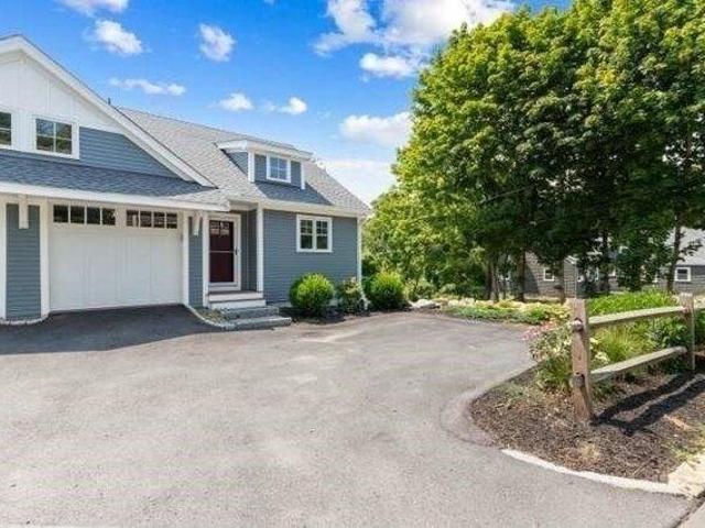 condo with 3 bedroom, Gloucester MA ES105609379
