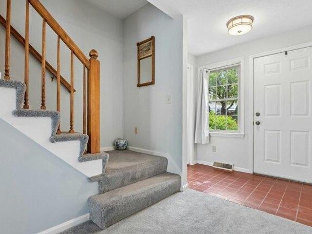 condo with 3 bedroom, Grafton MA ES105366027