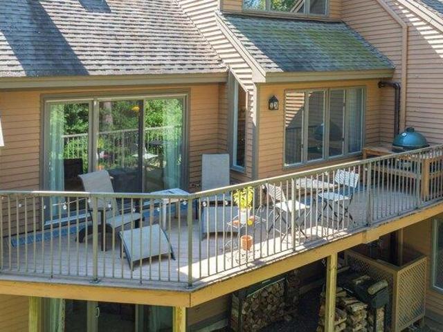 condo with 3 bedroom, Hartford VT ES105553217