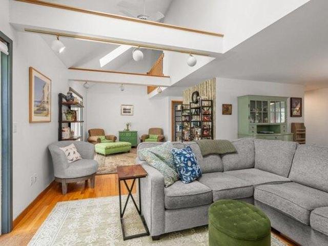 condo with 3 bedroom, Haverhill MA ES105419275