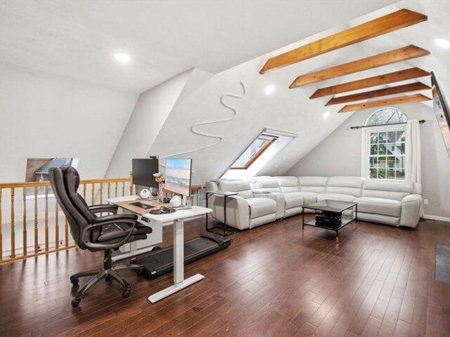 condo with 3 bedroom, Hudson MA ES104352557