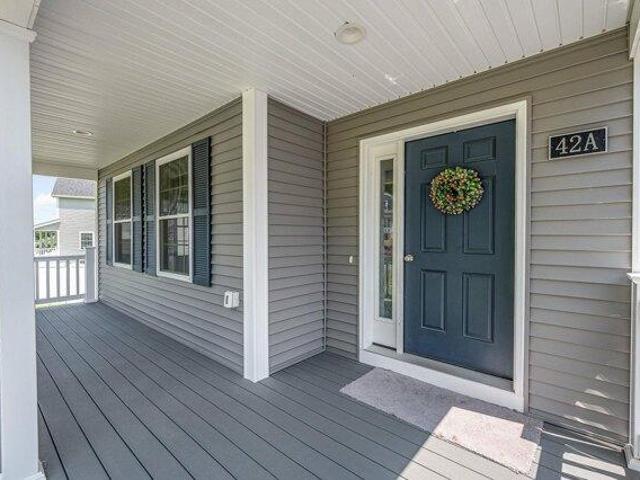 condo with 3 bedroom, Hudson NH ES104481642