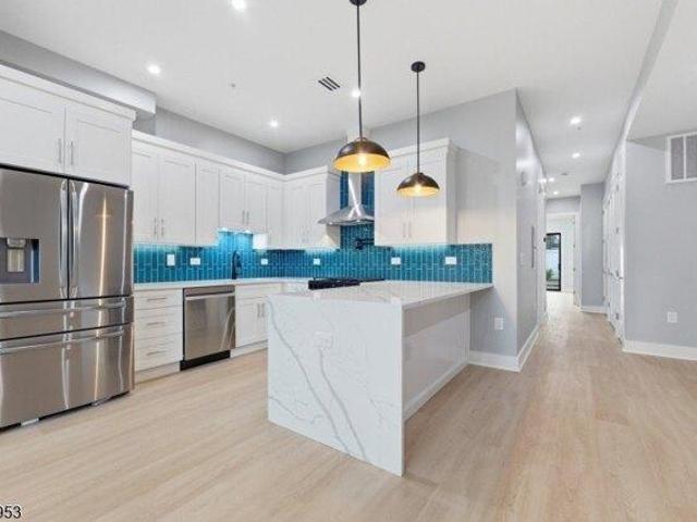 condo with 3 bedroom, Jersey City NJ ES105474047