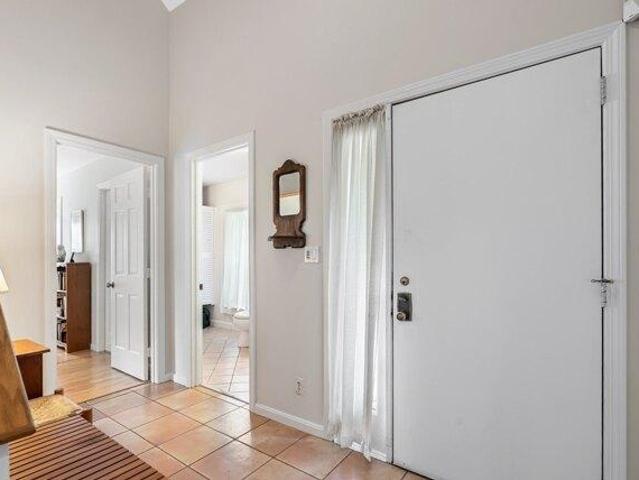 condo with 3 bedroom, Lexington MA ES105416972