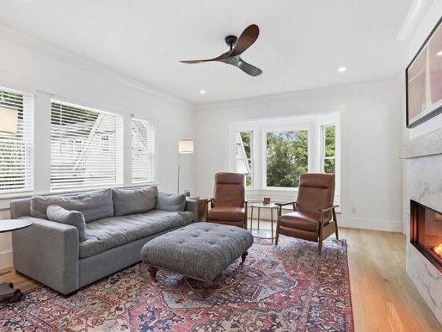 condo with 3 bedroom, Lexington MA ES105548283