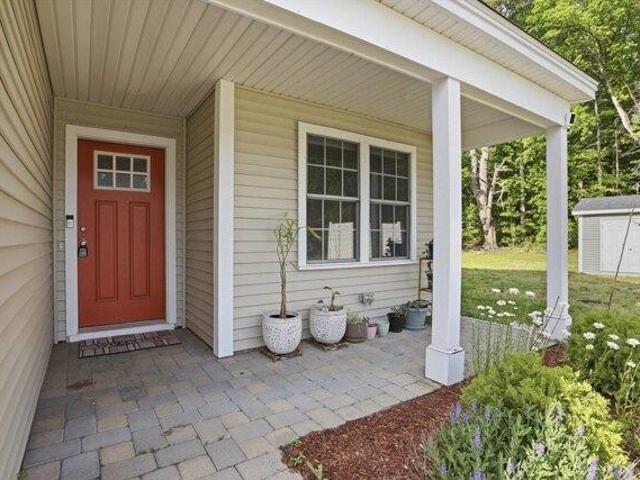 condo with 3 bedroom, Littleton MA ES104330749
