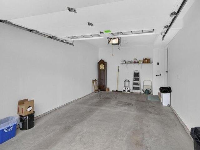 condo with 3 bedroom, Litchfield NH DS104477330