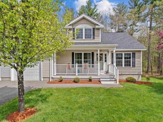condo with 3 bedroom, Litchfield NH ES104261480