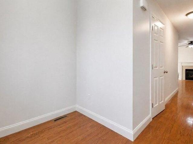 condo with 3 bedroom, Ludlow MA ES105416113
