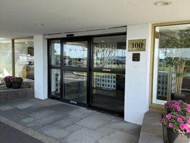 condo with 3 bedroom, Lynn MA ES105440832