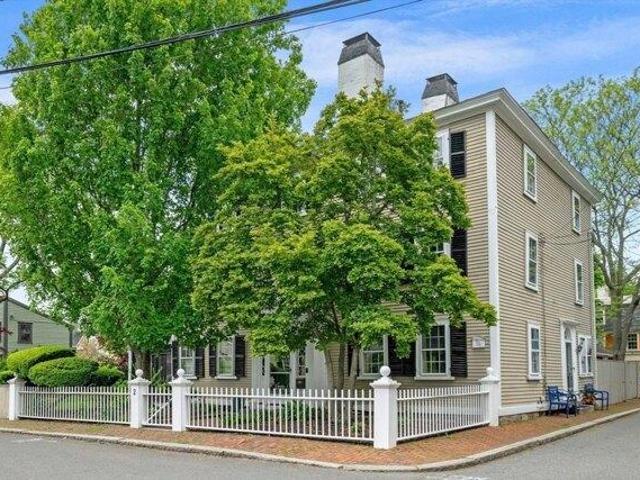 condo with 3 bedroom, m MA DS104375065
