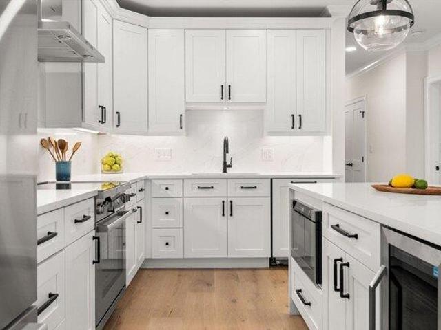 condo with 3 bedroom, m MA ES104332961