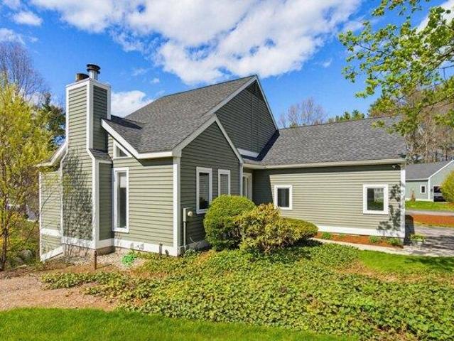 condo with 3 bedroom, Manchester NH ES105552563