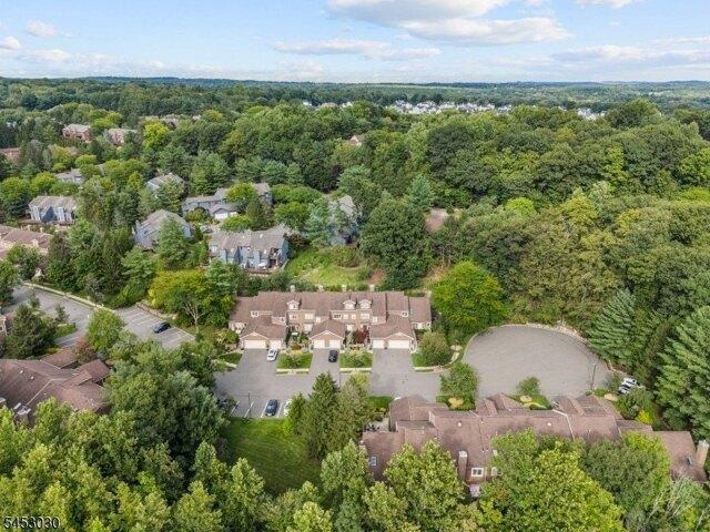 condo with 3 bedroom, Mahwah NJ ES105279762