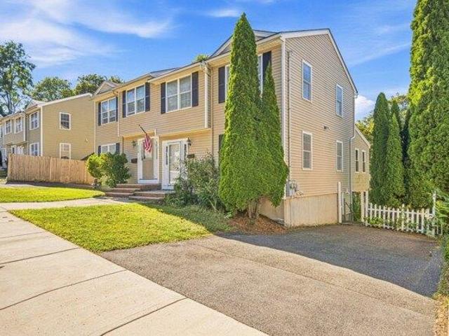 condo with 3 bedroom, Malden MA ES105613821