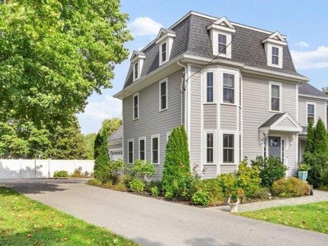 condo with 3 bedroom, Medfield MA ES105558832