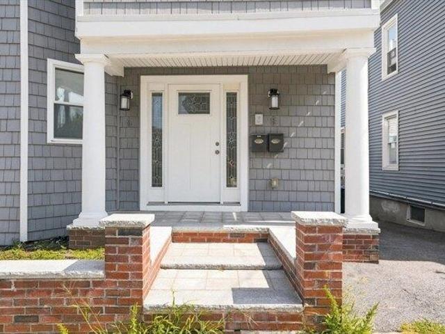condo with 3 bedroom, Medford MA ES105416525