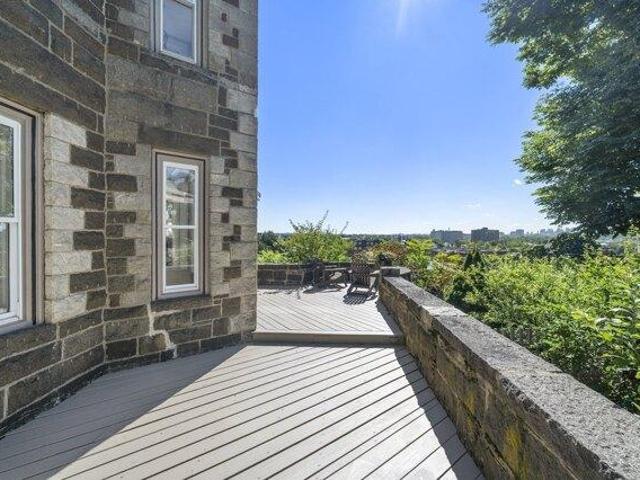 condo with 3 bedroom, Medford MA ES105514086