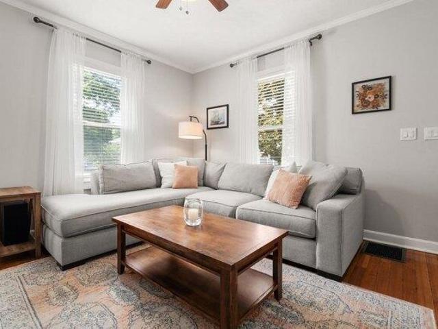 condo with 3 bedroom, Melrose MA ES105579490