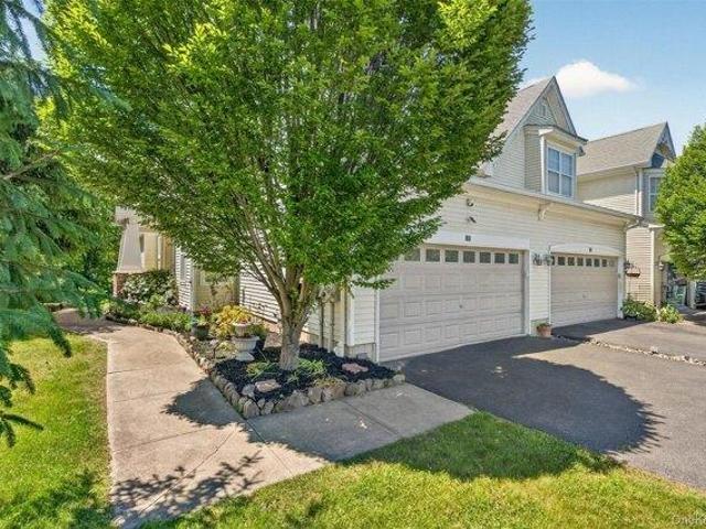 condo with 3 bedroom, Middletown NY ES105204482