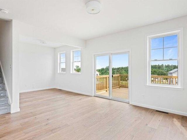condo with 3 bedroom, Milton VT ES103929292