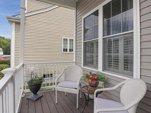 condo with 3 bedroom, Milford MA ES105293881